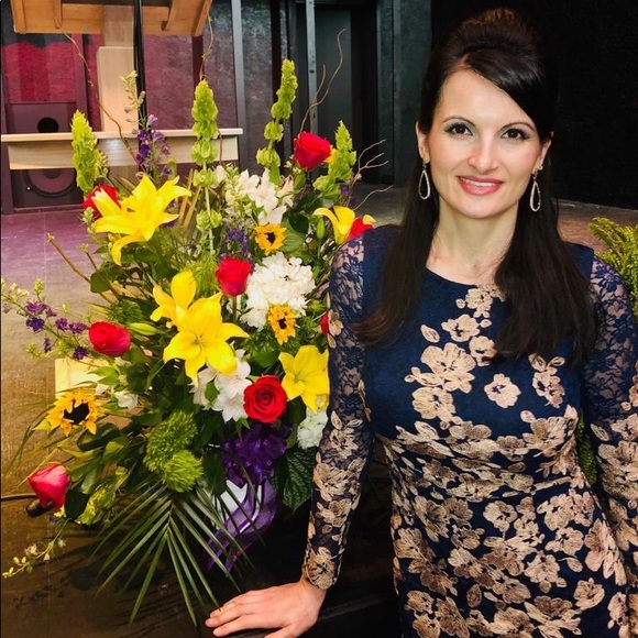 ✨••Welcome••✨ - Picture 2 of 4